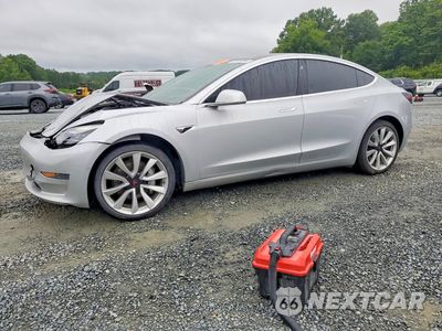 2018 TESLA MODEL 3 5YJ3E1EA3JF050013 - główne zdjęcie licytacji z USA - miniatura