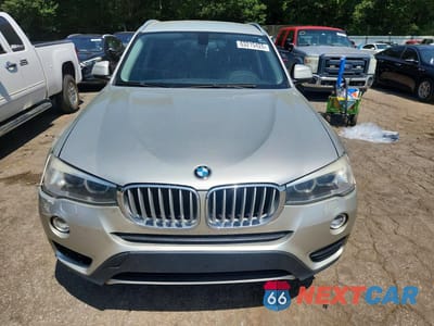 Piąte zdjęcie samochodu w środku: 2015 BMW X3 SDRIVE28I VIN:5UXWZ7C50F0F76228 - miniatura