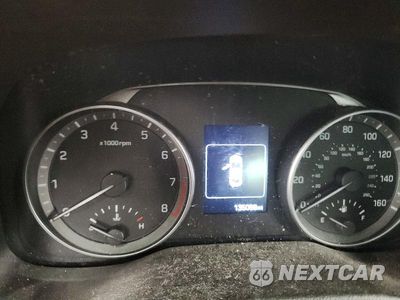 Zdjęcie 9 z 13 samochodu: 2017 HYUNDAI ELANTRA VALUE EDITION VIN:5NPD84LF9HH149331 - miniatura