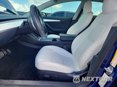 Zdjęcie 7 z 12 samochodu: 2023 TESLA MODEL 3 VIN:5YJ3E1EA6PF476884 - miniatura