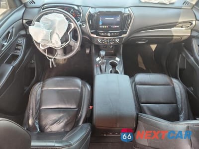 Zdjęcie 8 z 13 samochodu: 2021 CHEVROLET 1500 PU EXT C 1/2T 4 VIN:1GNEVHKW7MJ227927 - miniatura