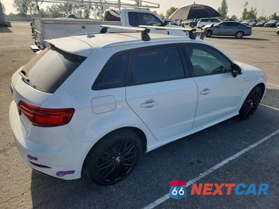 Trzecie zdjęcie samochodu z tyłu: 2018 AUDI A3 E-TRON PREMIUM VIN:WAUUPBFF3JA155011 - miniatura