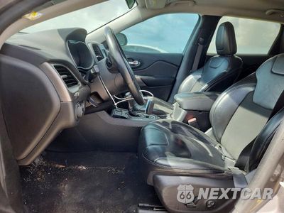 Zdjęcie 7 z 13 samochodu: 2019 JEEP CHEROKEE LATITUDE PLUS VIN:1C4PJLLB5KD485452 - miniatura