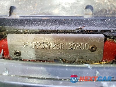 Zdjęcie 13 z 13 samochodu: 2005 FORD FOCUS ZX5 VIN:3FAFP37N25R139200 - miniatura