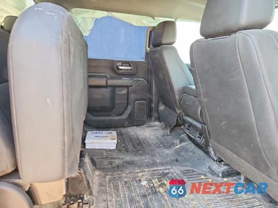 Zdjęcie 10 z 12 samochodu: 2023 CHEVROLET SILVERADO K3500 VIN:1GB4YSEY8PF210653 - miniatura