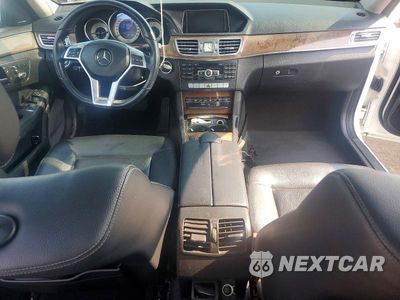 Zdjęcie 8 z 12 samochodu: 2014 MERCEDES-BENZ E-CLASS 350 VIN:WDDHF5KB8EA870020 - miniatura
