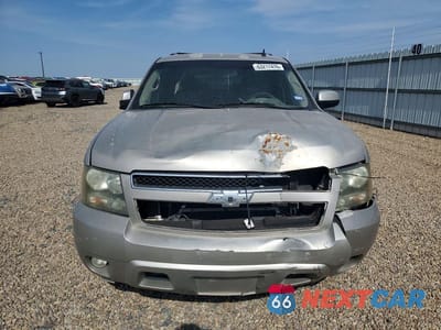 Piąte zdjęcie samochodu w środku: 2009 CHEVROLET SUBURBAN C1500 LT VIN:1GNFC26J29J105876 - miniatura