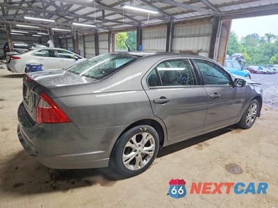 Trzecie zdjęcie samochodu z tyłu: 2012 FORD FUSION SE VIN:3FAHP0HAXCR222518 - miniatura