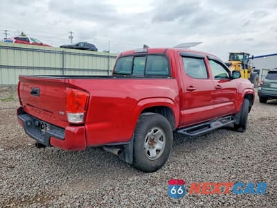 Trzecie zdjęcie samochodu z tyłu: 2018 TOYOTA TACOMA SR V6 VIN:5TFCZ5AN0JX132534 - miniatura