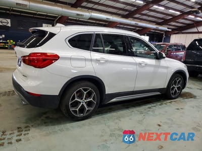 Trzecie zdjęcie samochodu z tyłu: 2018 BMW X1 XDRIVE28I VIN:WBXHT3C34J5L30734 - miniatura