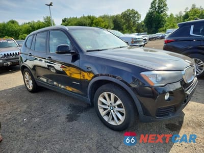 Czwarte zdjęcie samochodu z boku: 2017 BMW X3 XDRIVE28I VIN:5UXWX9C54H0T04797 - miniatura