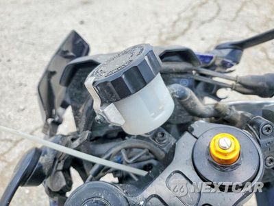 Zdjęcie 7 z 9 samochodu: 2024 YAMAHA YZFR7 VIN:JYARM38EXRA013743 - miniatura