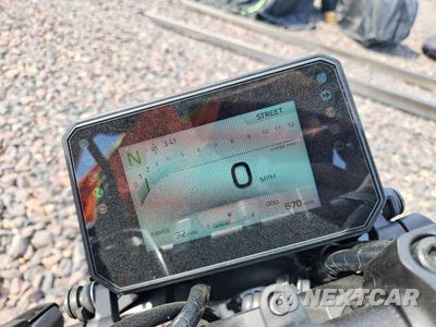 Zdjęcie 7 z 9 samochodu: 2026 YAMAHA MT09 SP VIN:JYARN95E5TA004167 - miniatura