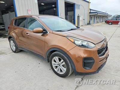 Czwarte zdjęcie samochodu z boku: 2018 KIA SPORTAGE LX VIN:KNDPM3AC9J7454866 - miniatura