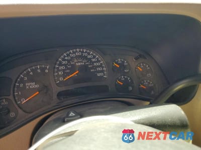 Zdjęcie 9 z 12 samochodu: 2004 GMC NEW SIERRA C1500 VIN:1GTEC14X24Z289068 - miniatura