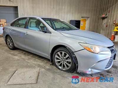 Czwarte zdjęcie samochodu z boku: 2015 TOYOTA CAMRY XLE VIN:4T4BF1FK5FR465608 - miniatura