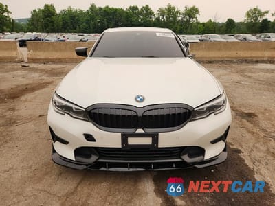 Piąte zdjęcie samochodu w środku: 2021 BMW 3ER 330XI VIN:3MW5R7J08M8B69730 - miniatura