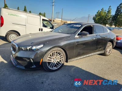 2024 BMW 530 XI WBA53FJ08RCS35186 - główne zdjęcie licytacji z USA - miniatura
