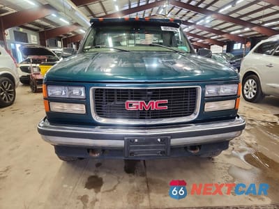 Piąte zdjęcie samochodu w środku: 1997 GMC SIERRA K1500 VIN:2GTEK19R1V1566400 - miniatura