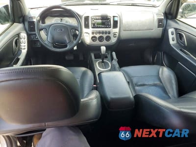Zdjęcie 8 z 13 samochodu: 2006 FORD ESCAPE LIMITED VIN:1FMCU94156KB47349 - miniatura