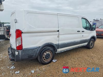 Trzecie zdjęcie samochodu z tyłu: 2016 FORD TRANSIT T-150 VIN:1FTYE1YM2GKB08667 - miniatura