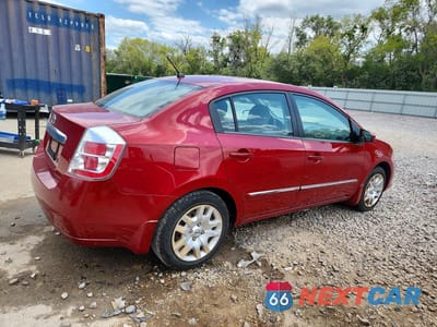 Trzecie zdjęcie samochodu z tyłu: 2010 NISSAN SENTRA 2.0 VIN:3N1AB6AP6AL604821 - miniatura