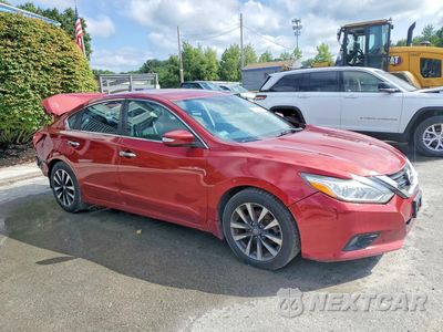 Czwarte zdjęcie samochodu z boku: 2016 NISSAN ALTIMA 2.5 SV VIN:1N4AL3AP6GC295127 - miniatura