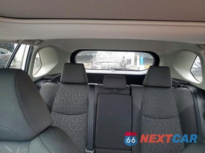 Zdjęcie 10 z 13 samochodu: 2021 TOYOTA RAV4 XLE VIN:2T3P1RFVXMC152244 - miniatura