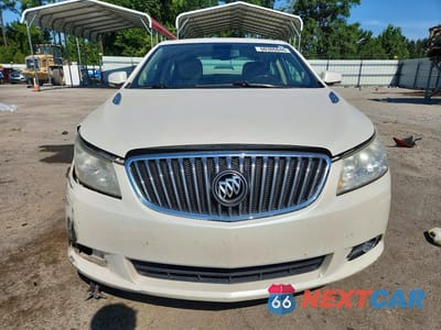 Piąte zdjęcie samochodu w środku: 2013 BUICK LACROSSE PREMIUM VIN:1G4GF5E30DF180771 - miniatura
