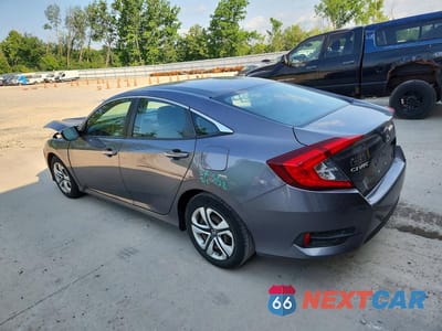 Drugie zdjęcie samochodu z przodu: 2018 HONDA CIVIC LX VIN:19XFC2F51JE028706 - miniatura
