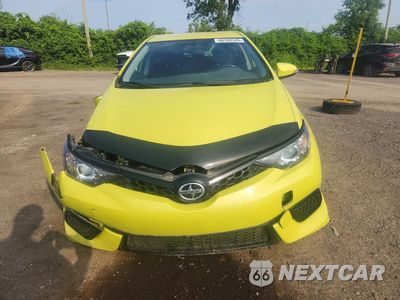 Piąte zdjęcie samochodu w środku: 2016 SCION IM BASE VIN:JTNKARJE4GJ500733 - miniatura