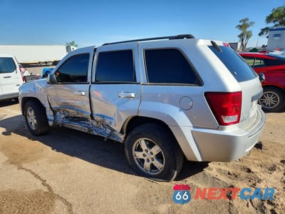 Drugie zdjęcie samochodu z przodu: 2007 JEEP GRAND CHEROKEE LAREDO VIN:1J8HR48N47C588258 - miniatura