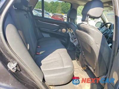 Zdjęcie 11 z 13 samochodu: 2015 BMW X5 XDRIVE35I VIN:5UXKR0C54F0P16378 - miniatura