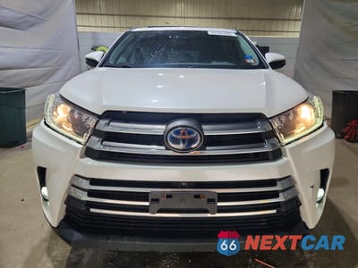 Piąte zdjęcie samochodu w środku: 2019 TOYOTA HIGHLANDER LIMITED PLATINUM VIN:5TDDGRFH7KS072697 - miniatura