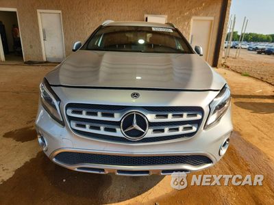Piąte zdjęcie samochodu w środku: 2019 MERCEDES-BENZ GLA 250 VIN:WDCTG4EBXKJ553210 - miniatura