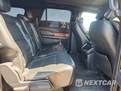 Zdjęcie 11 z 13 samochodu: 2022 LINCOLN NAVIGATOR L VIN:5LMJJ3NT5NEL05194 - miniatura