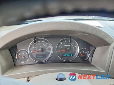 Zdjęcie 9 z 13 samochodu: 2006 JEEP GRAND CHEROKEE LIMITED VIN:1J8HR58N46C320315 - miniatura