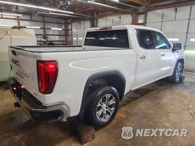 Trzecie zdjęcie samochodu z tyłu: 2026 GMC SIERRA C1500 SLT VIN:3GTPHDED7TG306705 - miniatura