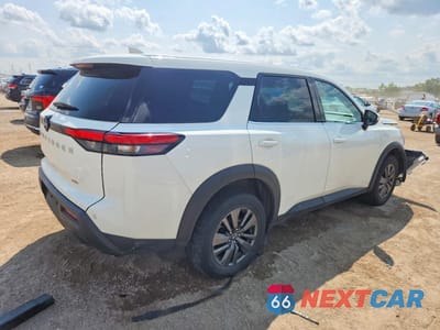 Trzecie zdjęcie samochodu z tyłu: 2022 NISSAN PATHFINDER S VIN:5N1DR3AC9NC236004 - miniatura