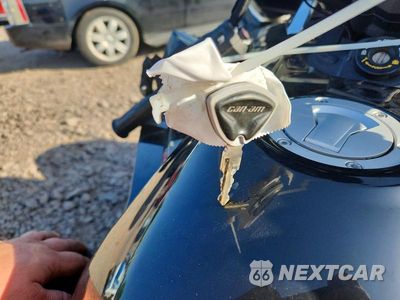 Zdjęcie 8 z 9 samochodu: 2015 CAN-AM SPYDER ROADSTER F3 VIN:2BXRDDD28FV003992 - miniatura