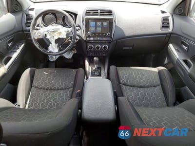 Zdjęcie 8 z 13 samochodu: 2024 MITSUBISHI OUTLANDER SPORT S VIN:JA4ARUAU3RU012761 - miniatura