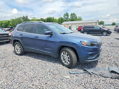 Czwarte zdjęcie samochodu z boku: 2019 JEEP CHEROKEE LATITUDE VIN:1C4PJMCB8KD364923 - miniatura