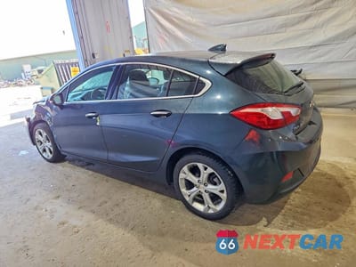 Drugie zdjęcie samochodu z przodu: 2018 CHEVROLET CRUZE PREMIER VIN:3G1BF6SM7JS615903 - miniatura
