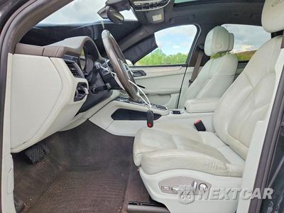 Zdjęcie 7 z 14 samochodu: 2017 PORSCHE MACAN GTS VIN:WP1AG2A58HLB54891 - miniatura