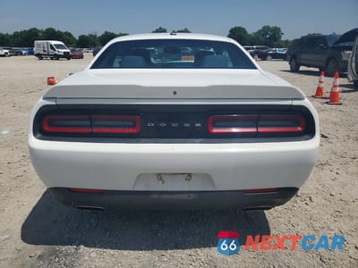 Zdjęcie 6 z 12 samochodu: 2019 DODGE CHALLENGER SXT VIN:2C3CDZAG2KH701773 - miniatura