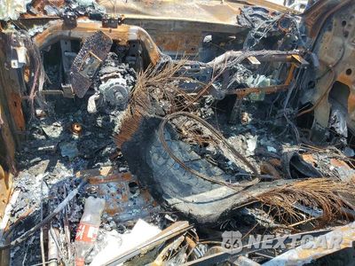 Zdjęcie 8 z 11 samochodu: 2016 CHEVROLET SILVERADO K1500 HIGH COUNTRY VIN:3GCUKTEJ5GG166213 - miniatura