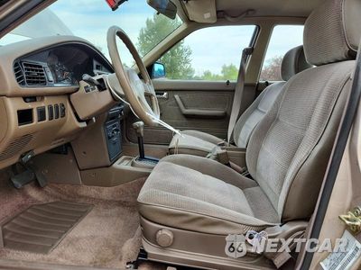 Zdjęcie 7 z 12 samochodu: 1990 MAZDA 626 DX VIN:JM1GD2223L1816521 - miniatura