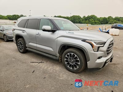 Czwarte zdjęcie samochodu z boku: 2025 TOYOTA SEQUOIA LIMITED VIN:7SVAAABA8SX071895 - miniatura