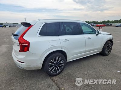 Trzecie zdjęcie samochodu z tyłu: 2022 VOLVO XC90 T6 MOMENTUM VIN:YV4A221K1N1836411 - miniatura