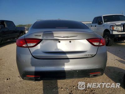Zdjęcie 6 z 12 samochodu: 2015 CHRYSLER 200 S VIN:1C3CCCBB2FN701854 - miniatura